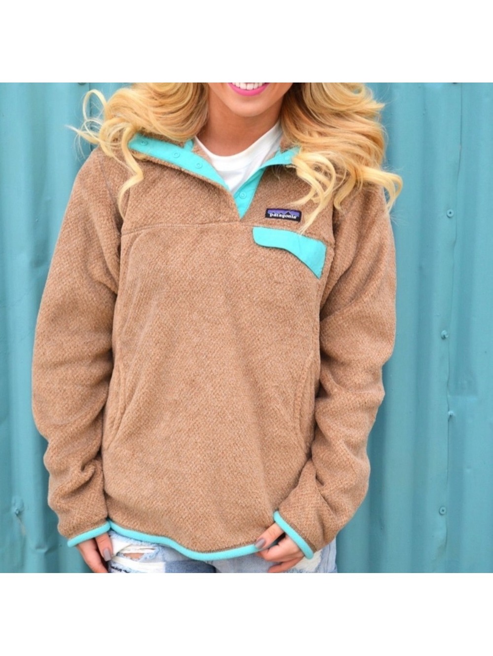 Patagonia Women’s Re-Tool Snap-T Pullover | Size Small | Tan + Teal